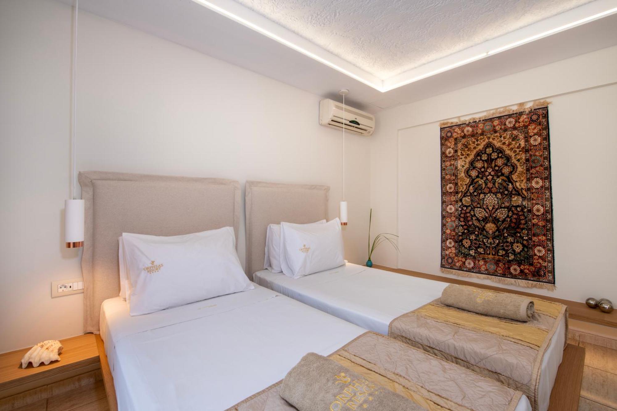 Orpheas Resort Hotel (Adults Only) Paralia Kourna Exteriör bild
